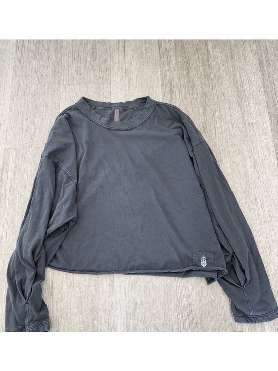 FP Movement by Free People Tops - Free people movement Gray Long Sleeve Shirt cropped S